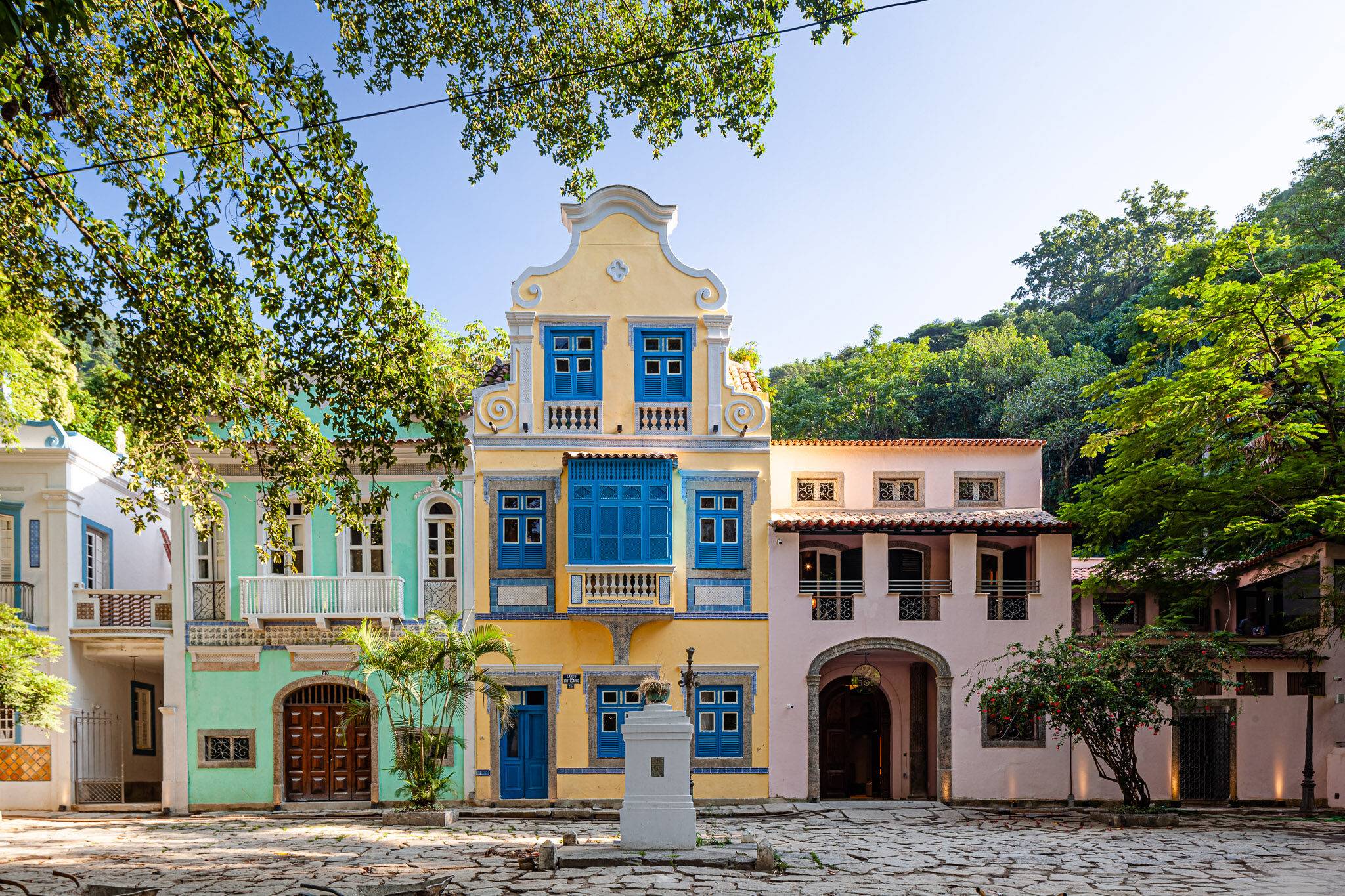 Unusual and design cheap hostel in JO&JOE Rio de Janeiro